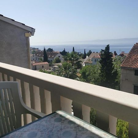 Apartments Dani Бол Екстер'єр фото